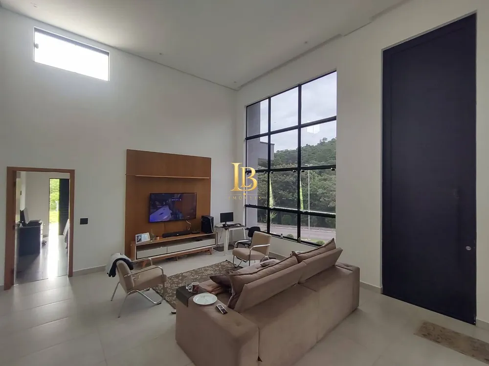 Casa, 3 quartos, 170 m² - Foto 1