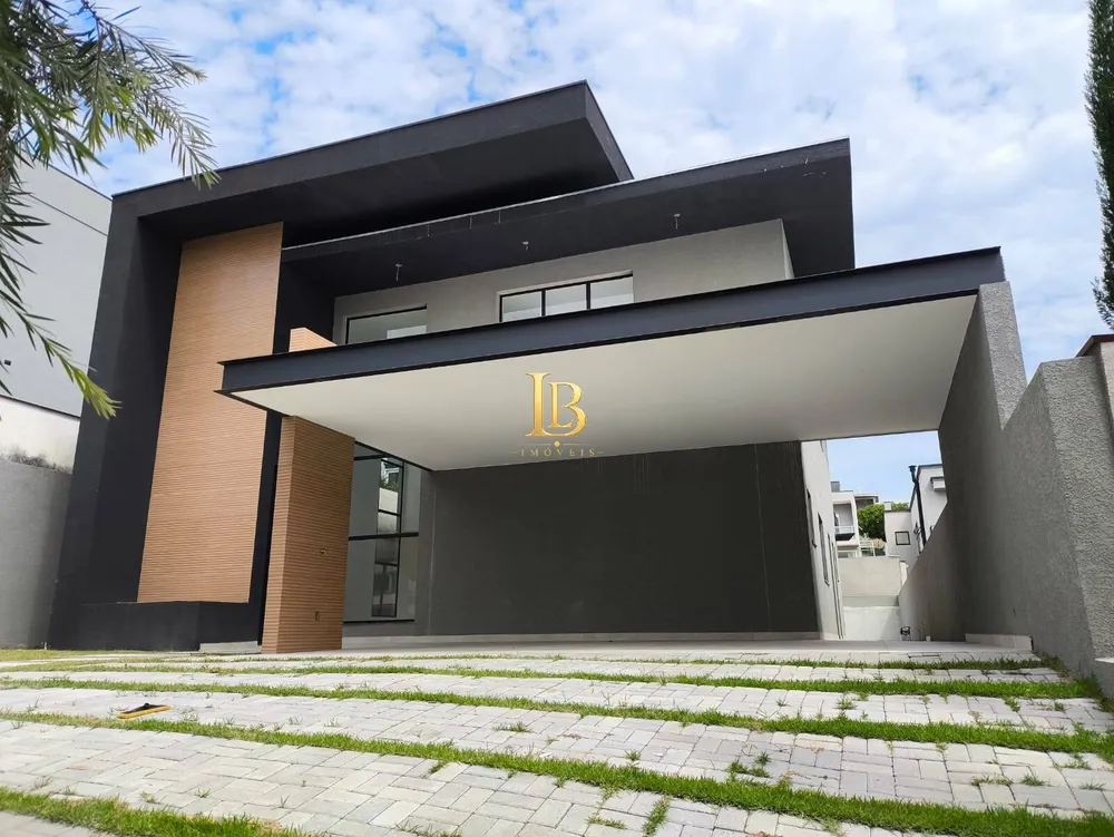 Casa, 4 quartos, 299 m² - Foto 2