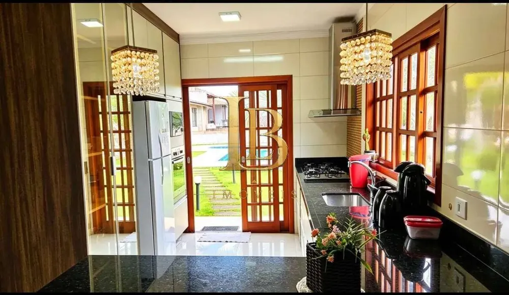 Casa, 5 quartos, 280 m² - Foto 2