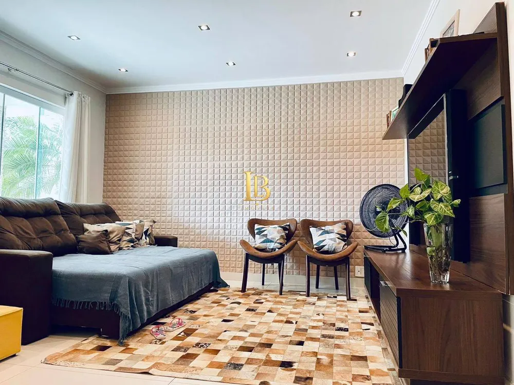 Casa, 3 quartos, 180 m² - Foto 2