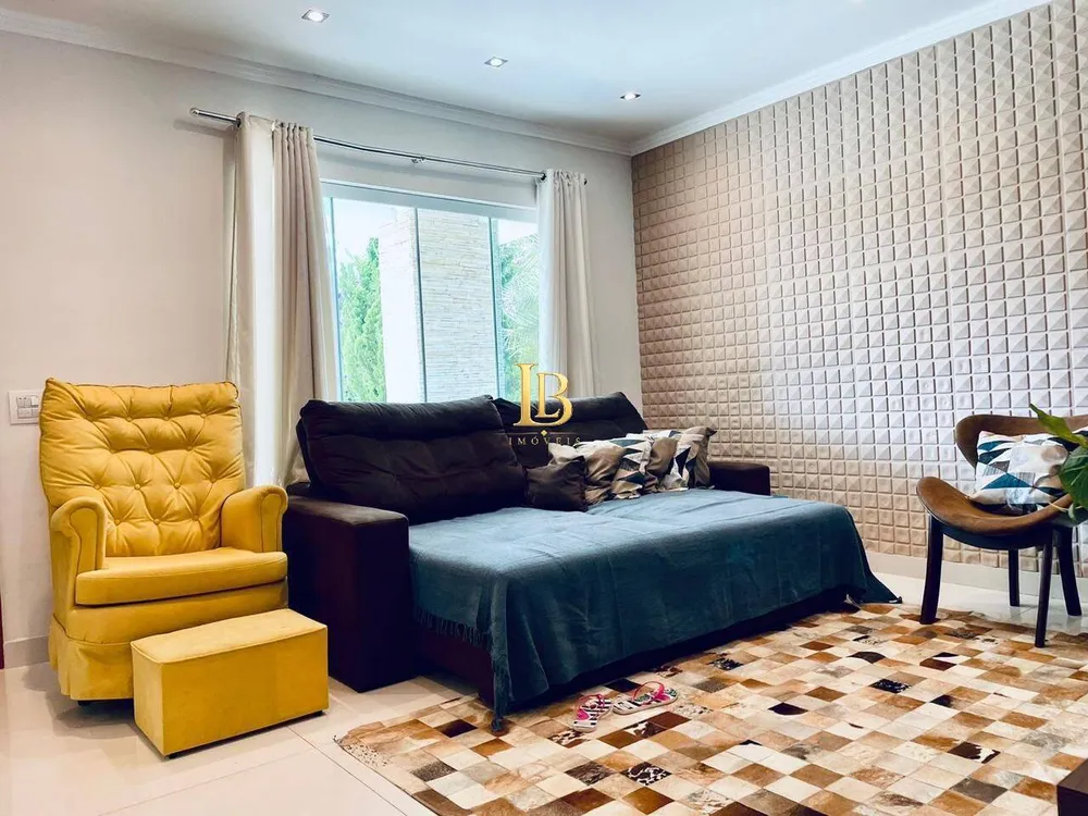 Casa, 3 quartos, 180 m² - Foto 1