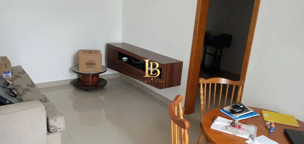 Casa, 3 quartos, 320 m² - Foto 2