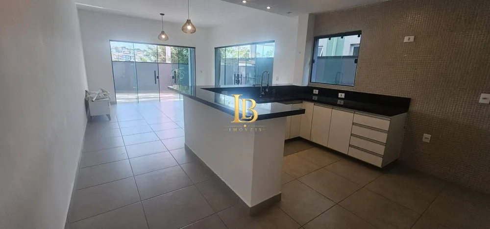 Casa, 3 quartos - Foto 2