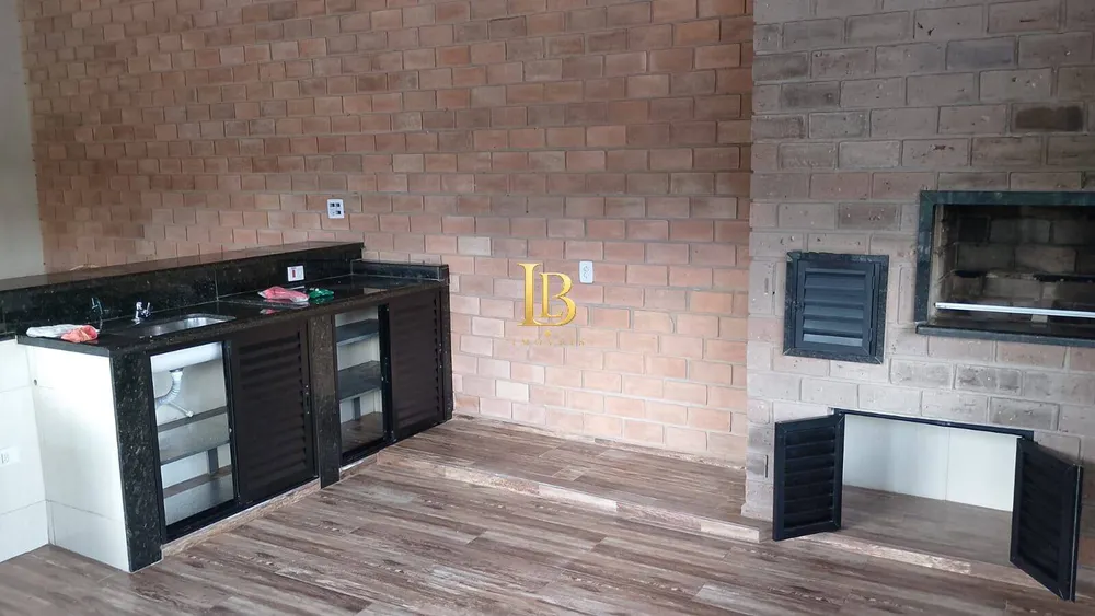 Casa, 5 quartos, 250 m² - Foto 1
