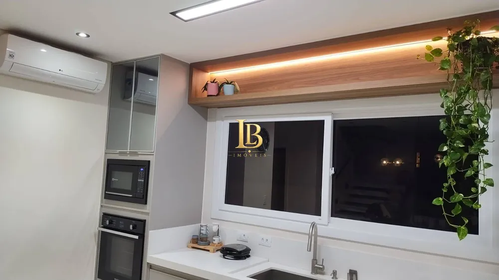 Casa, 3 quartos, 256 m² - Foto 2