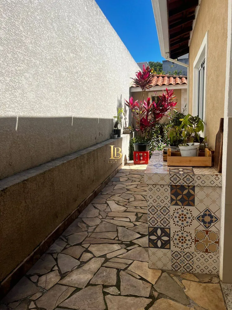 Casa, 3 quartos, 146 m² - Foto 2
