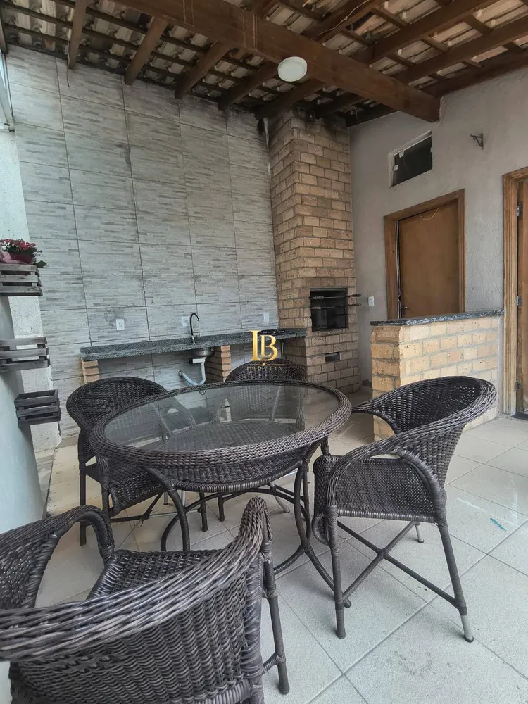 Sobrado, 3 quartos, 200 m² - Foto 1