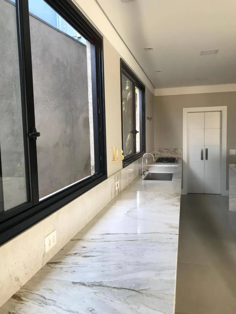 Casa, 3 quartos, 354 m² - Foto 1