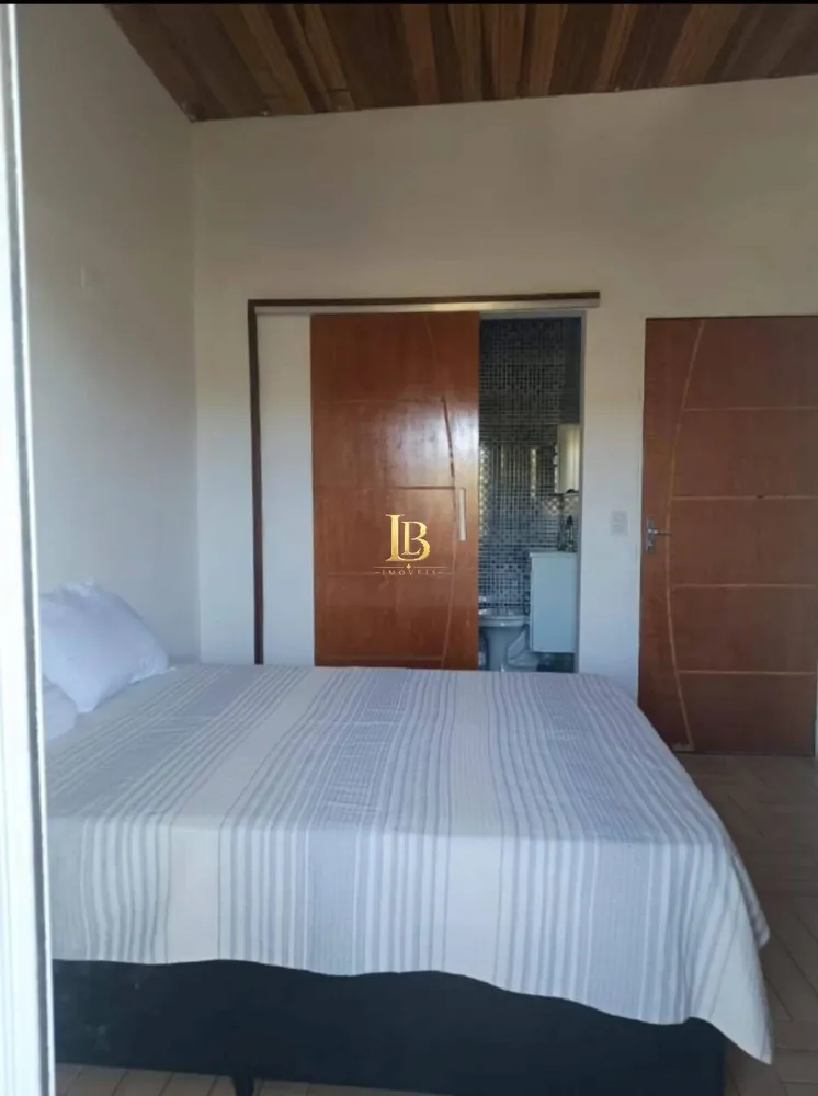 Casa, 4 quartos, 180 m² - Foto 1