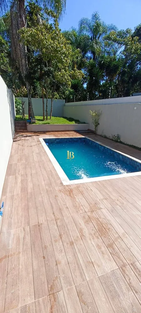 Casa, 3 quartos, 197 m² - Foto 2