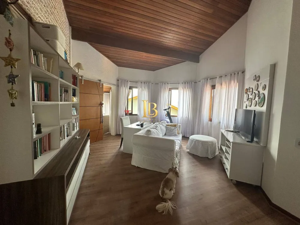 Casa, 5 quartos, 350 m² - Foto 3