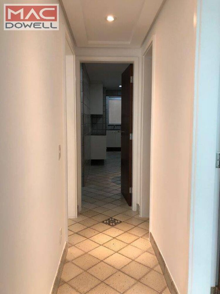 Apartamento para alugar com 2 quartos, 85m² - Foto 3