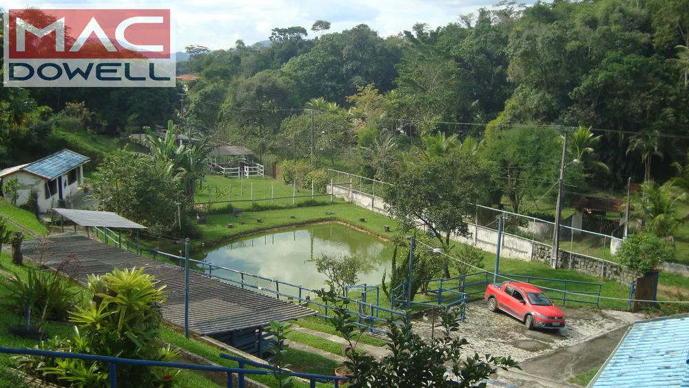 Fazenda à venda com 4 quartos, 111m² - Foto 1