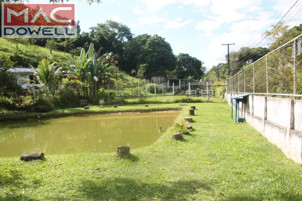 Fazenda à venda com 4 quartos, 111m² - Foto 2