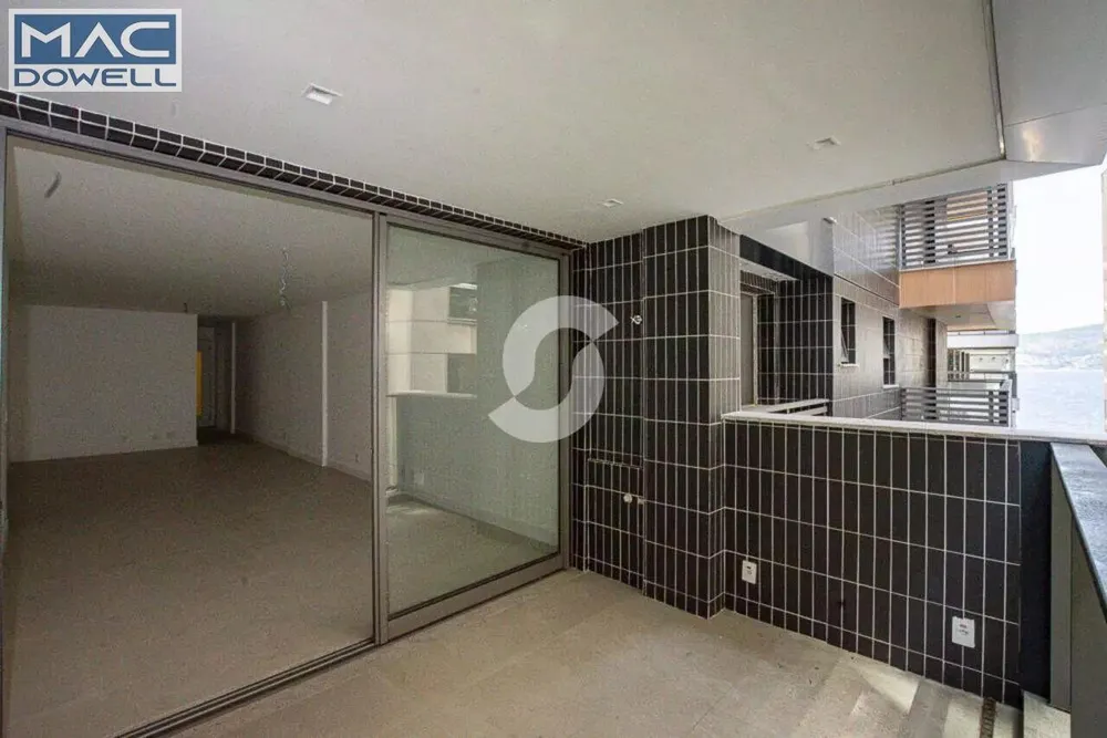 Apartamento, 3 quartos, 140 m² - Foto 3