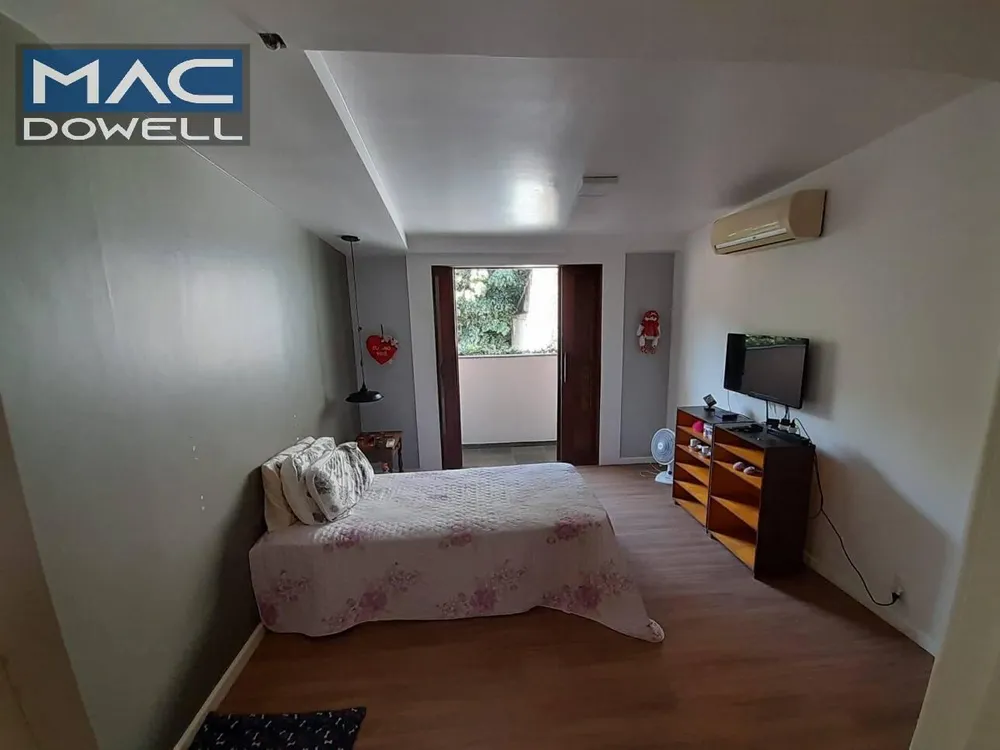 Casa, 3 quartos, 312 m² - Foto 11