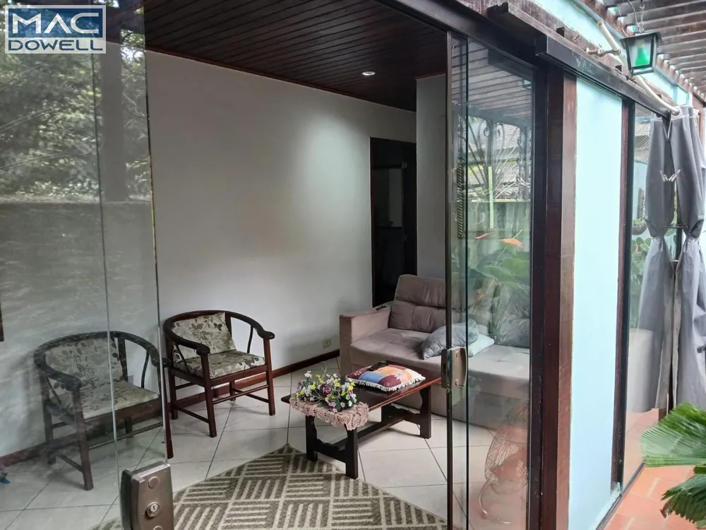 Casa, 3 quartos, 92 m² - Foto 1
