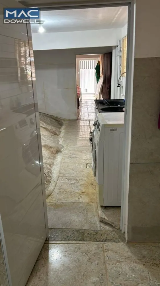Casa, 3 quartos, 250 m² - Foto 13