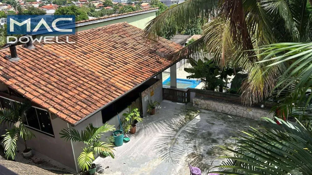 Casa, 3 quartos, 250 m² - Foto 11