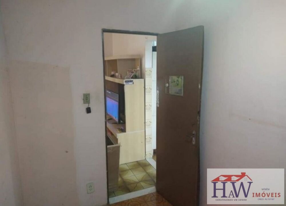 Casa à venda com 2 quartos, 55m² - Foto 2