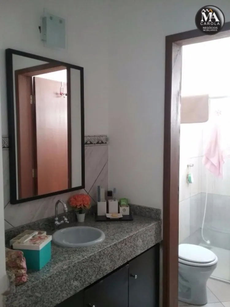 Casa, 3 quartos, 178 m² - Foto 2