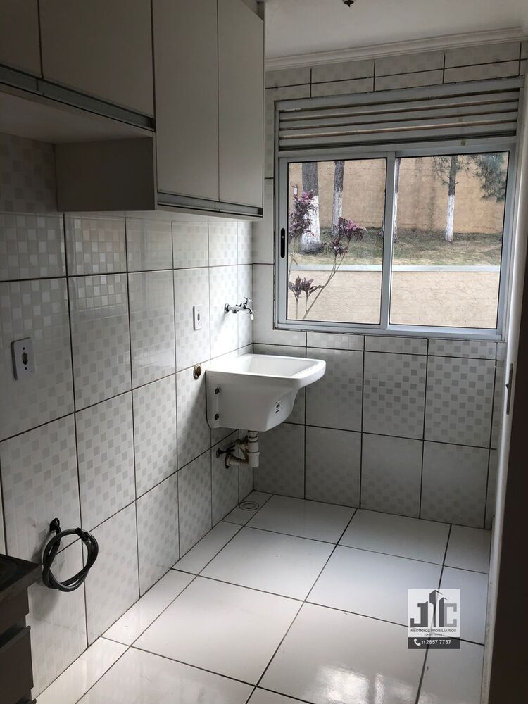Apartamento à venda com 2 quartos, 42m² - Foto 3