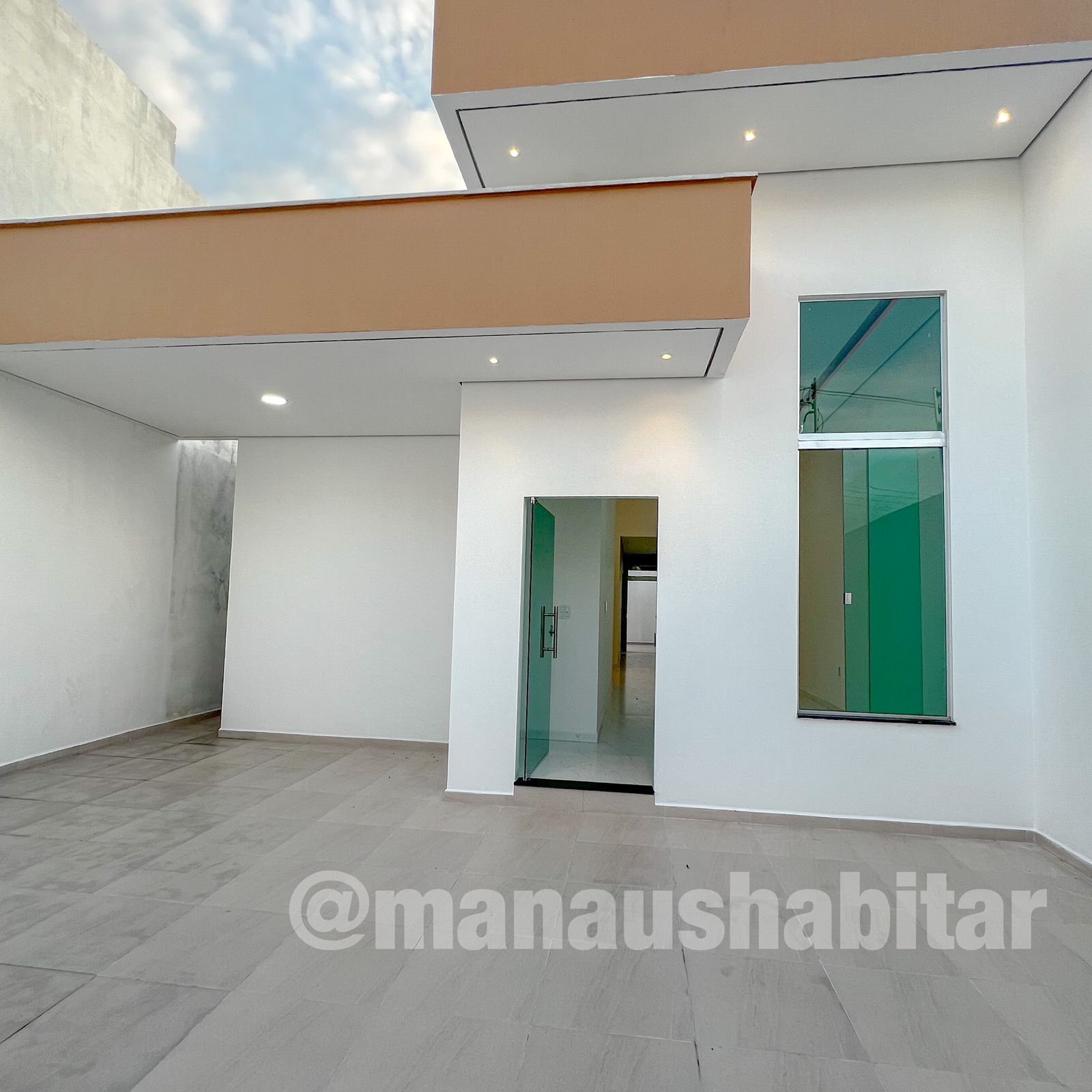 Casa à venda com 3 quartos, 114m² - Foto 9