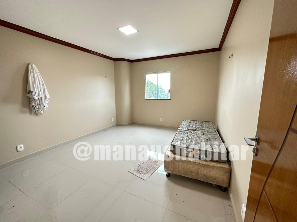 Casa à venda com 5 quartos, 309m² - Foto 26