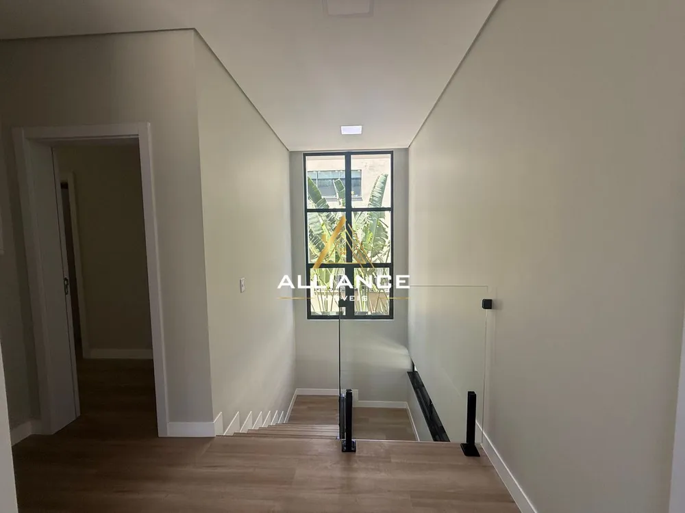 Casa, 4 quartos, 248 m² - Foto 4