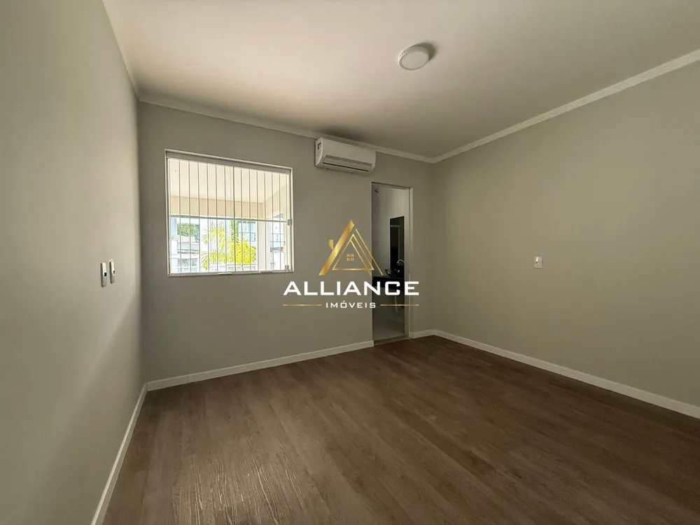 Casa, 3 quartos, 110 m² - Foto 2
