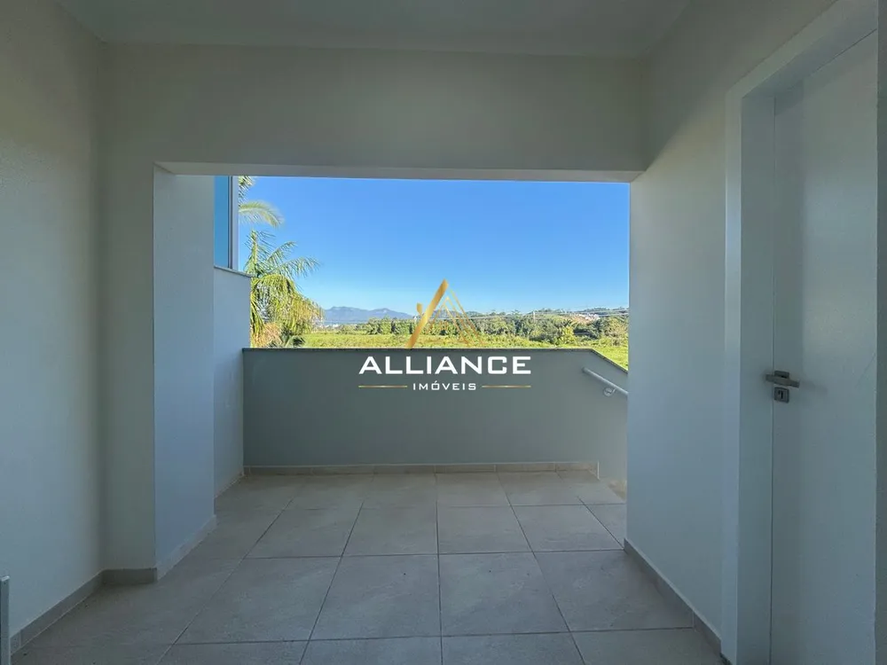Casa, 3 quartos, 190 m² - Foto 2