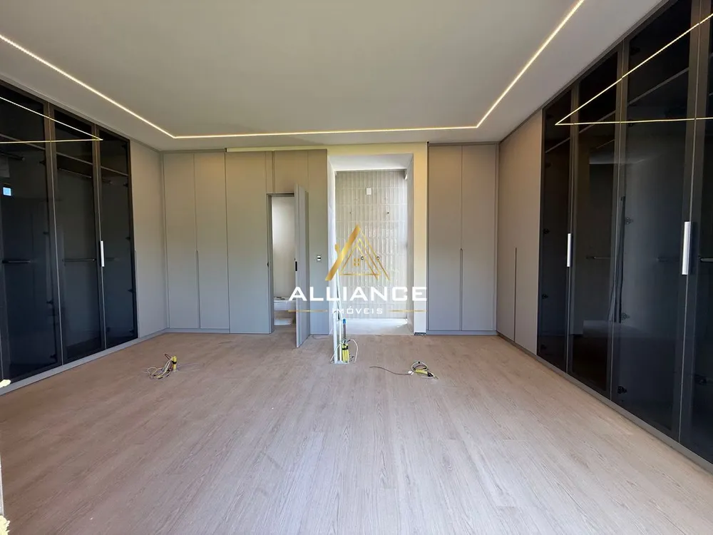 Casa, 3 quartos, 181 m² - Foto 2