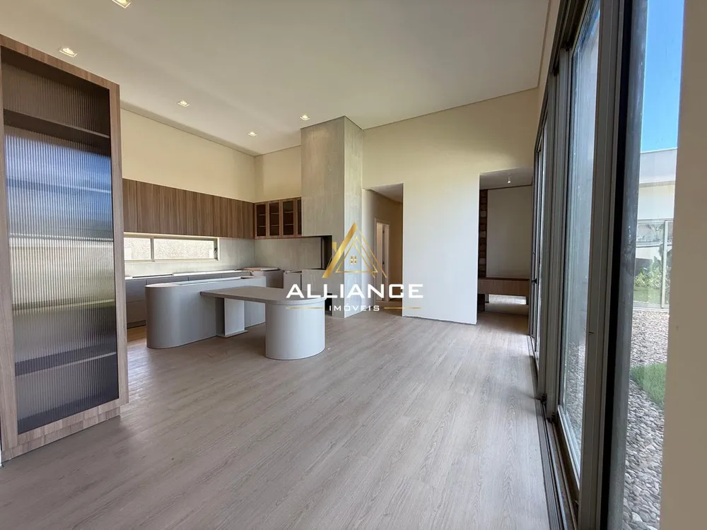 Casa, 3 quartos, 181 m² - Foto 8
