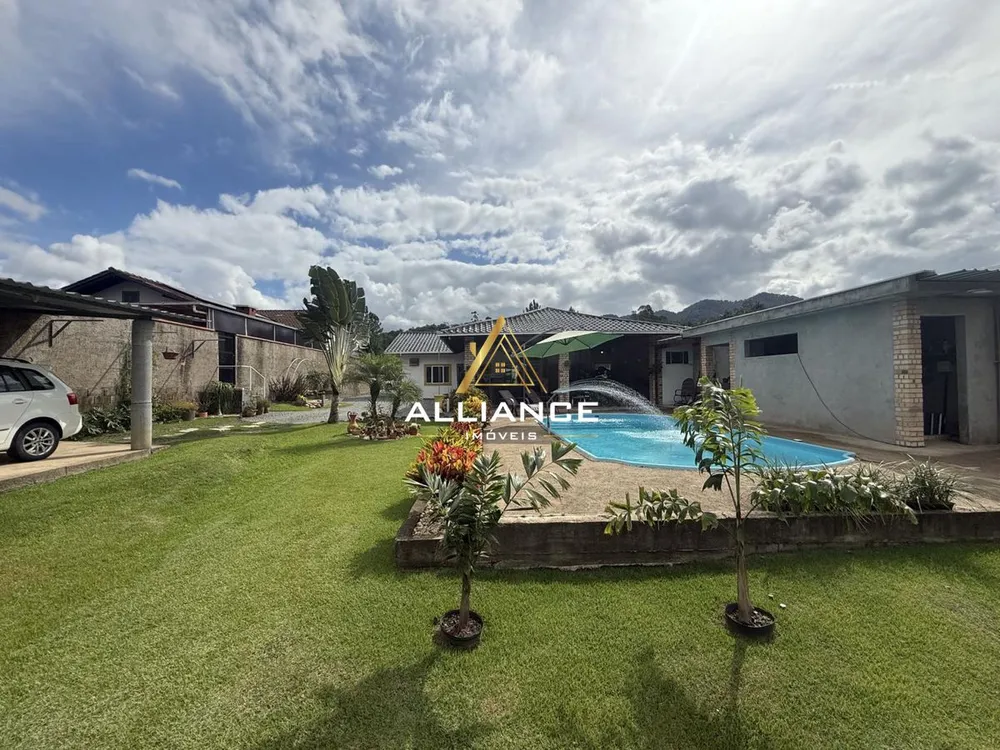 Casa, 4 quartos, 200 m² - Foto 4