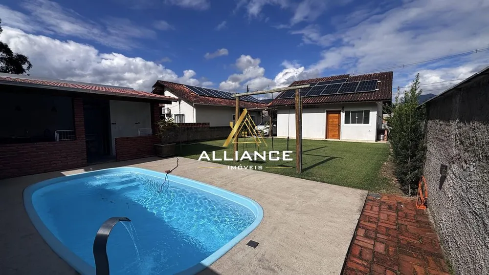 Casa, 2 quartos, 68 m² - Foto 1