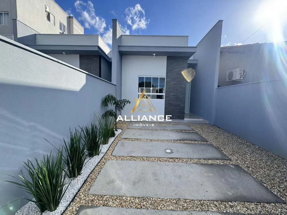 Casa, 2 quartos, 62 m² - Foto 1