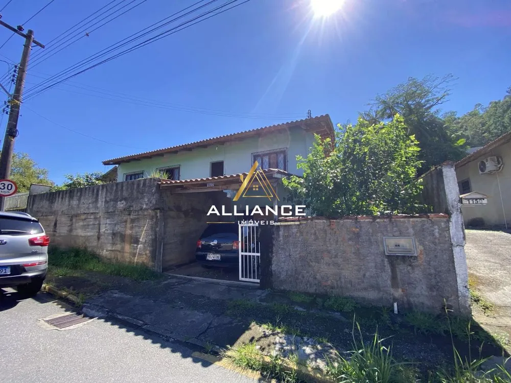 Casa, 6 quartos, 175 m² - Foto 3