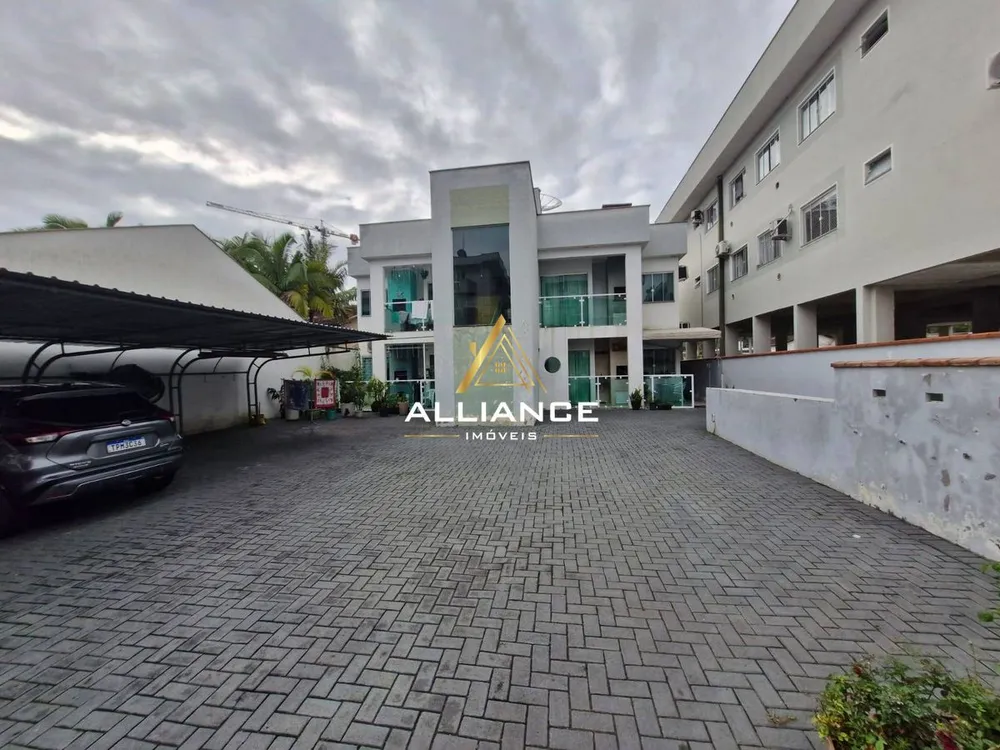 Apartamento, 3 quartos, 80 m² - Foto 1