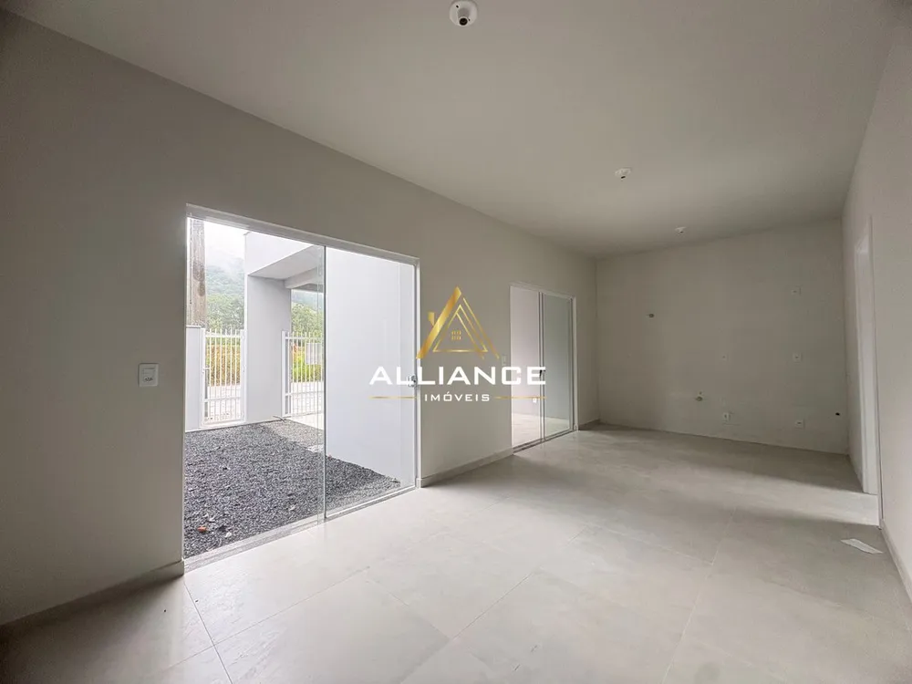 Casa, 2 quartos, 79 m² - Foto 1