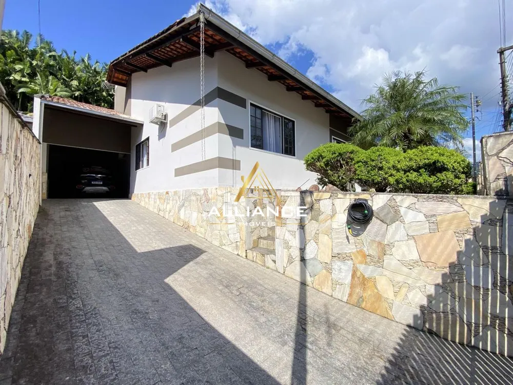 Casa, 3 quartos, 297 m² - Foto 2