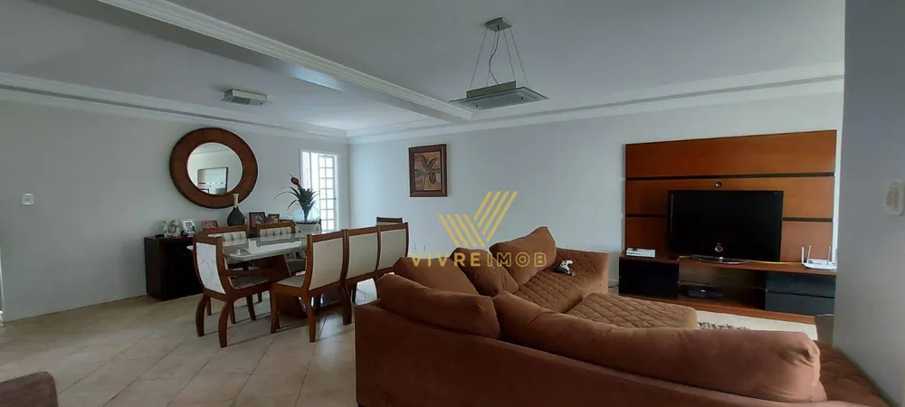 Casa, 5 quartos, 274 m² - Foto 3