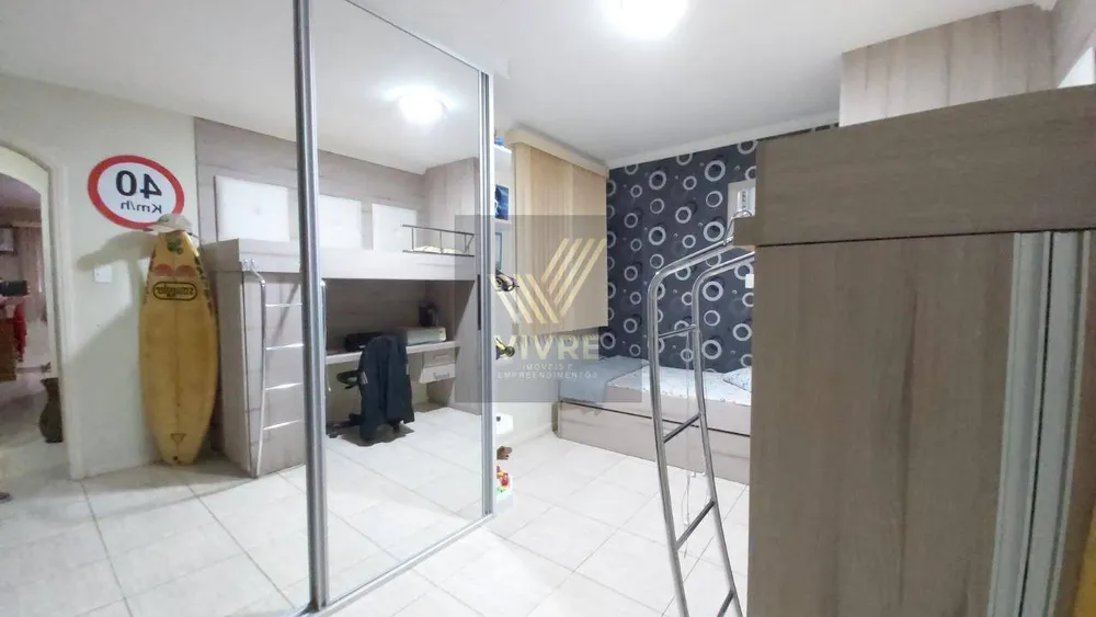 Casa, 7 quartos, 270 m² - Foto 11