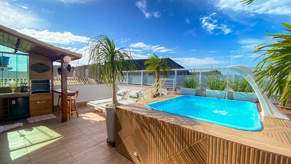 Casa, 3 quartos, 236 m² - Foto 2