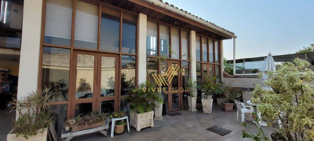 Casa, 4 quartos, 277 m² - Foto 3
