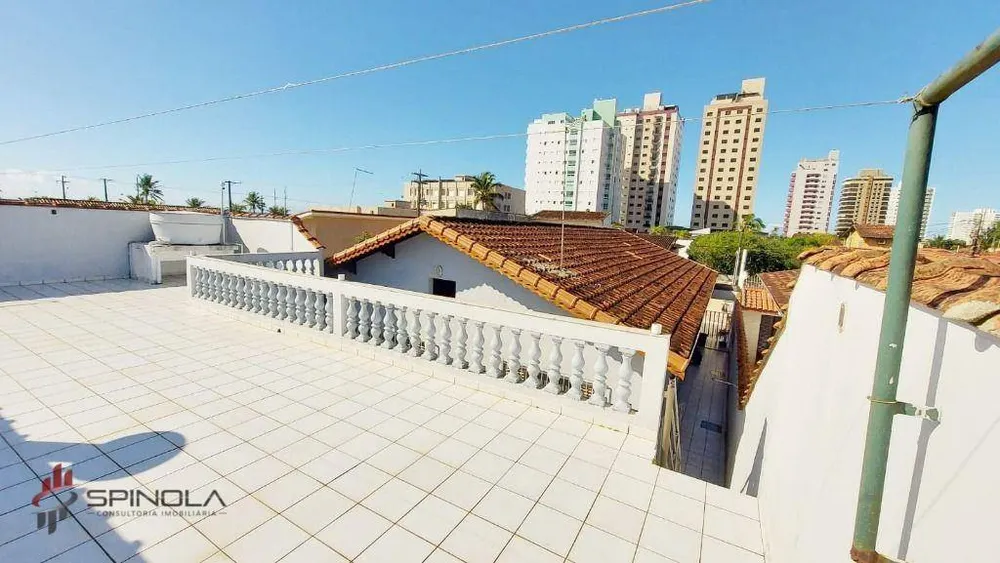 Casa, 3 quartos, 230 m² - Foto 2