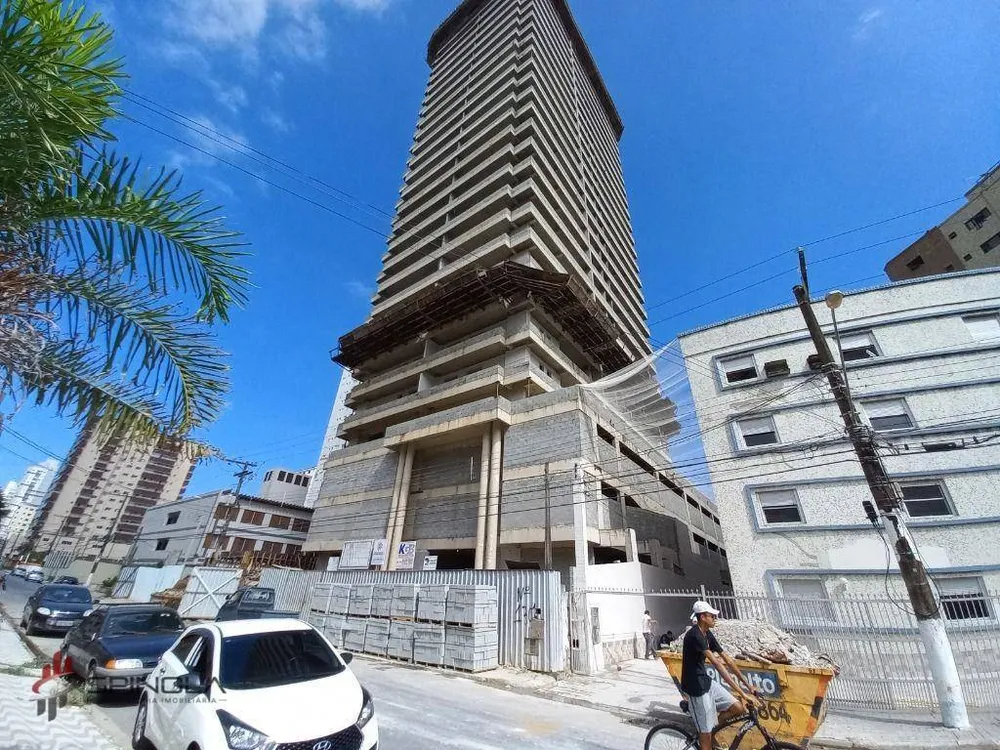 Apartamento, 3 quartos, 140 m² - Foto 1