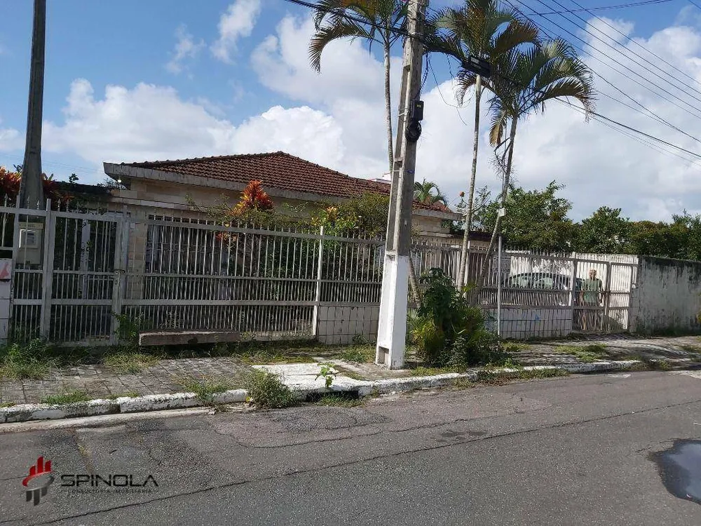 Casa, 2 quartos, 211 m² - Foto 1