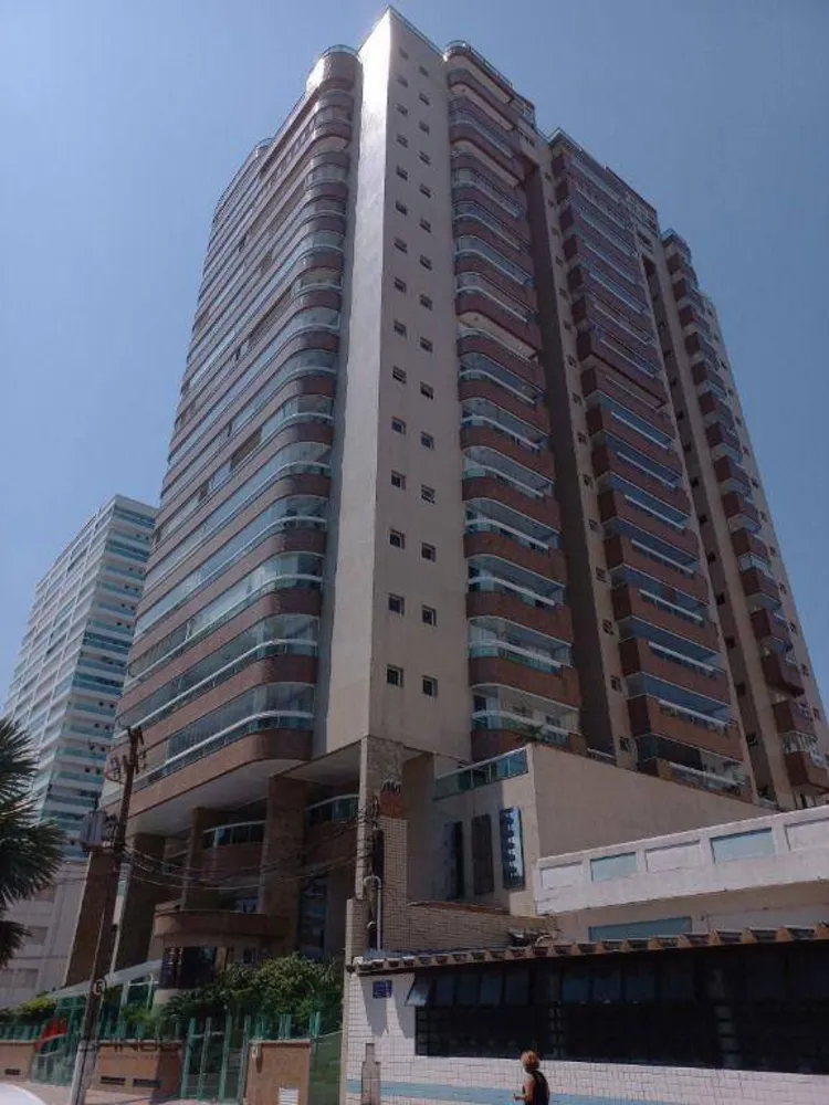 Apartamento, 3 quartos, 300 m² - Foto 1