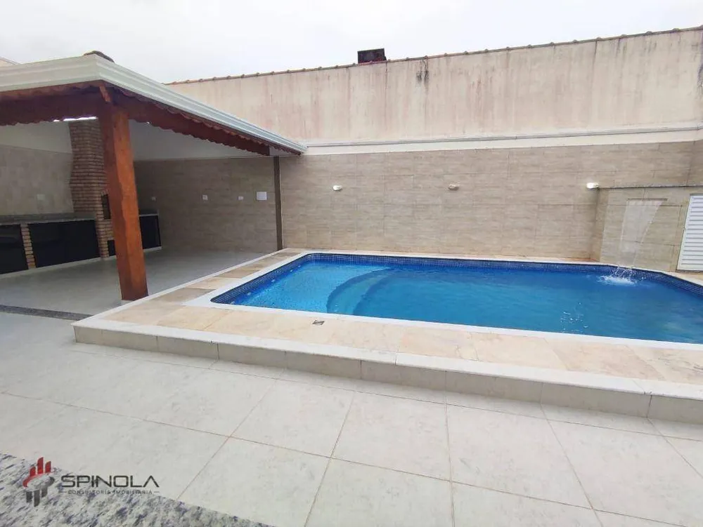 Casa, 4 quartos, 189 m² - Foto 1