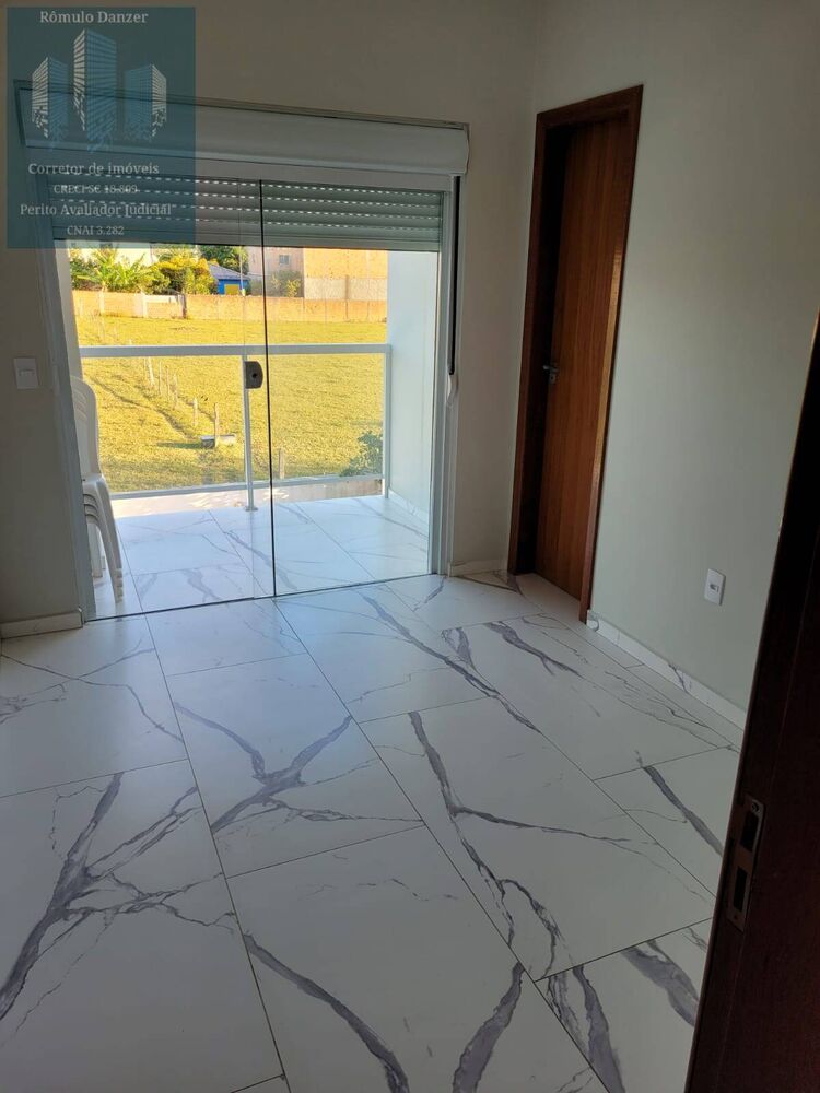 Casa à venda com 2 quartos, 88m² - Foto 3